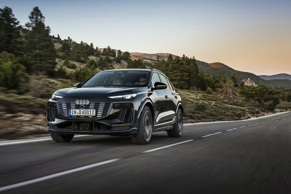 Audi Q6 e-tron: El primero de una prometedora gama de vehículos eléctricos 48 Motor16 2024 Audi Q6 e tron 87 Motor16