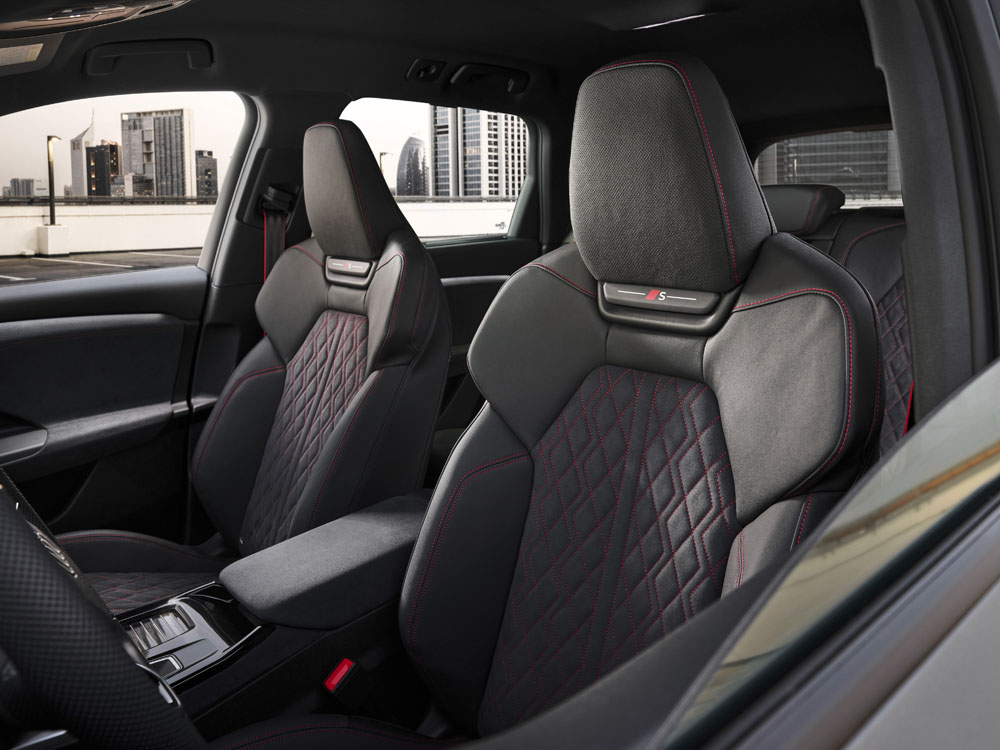 Audi Q6 e-tron: El primero de una prometedora gama de vehículos eléctricos 127 Motor16 2024 Audi SQ6 e tron 15 Motor16