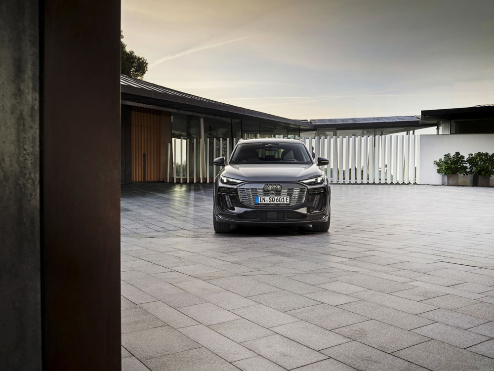 Audi Q6 e-tron: El primero de una prometedora gama de vehículos eléctricos 81 Motor16 2024 Audi SQ6 e tron 25 Motor16