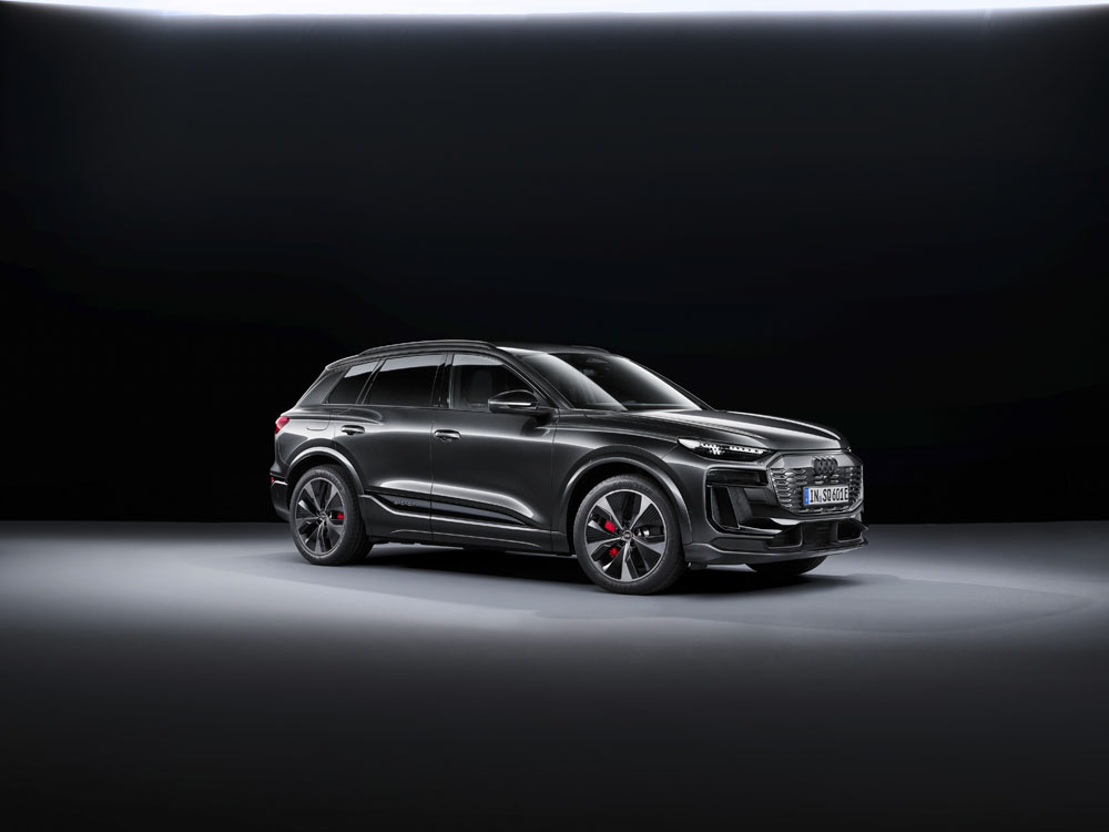 Audi Q6 e-tron: El primero de una prometedora gama de vehículos eléctricos 73 Motor16 2024 Audi SQ6 e tron 4 Motor16