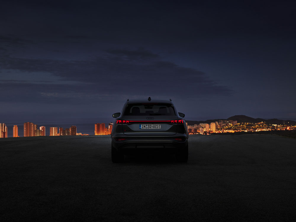 Audi Q6 e-tron: El primero de una prometedora gama de vehículos eléctricos 90 Motor16 2024 Audi SQ6 e tron 42 Motor16