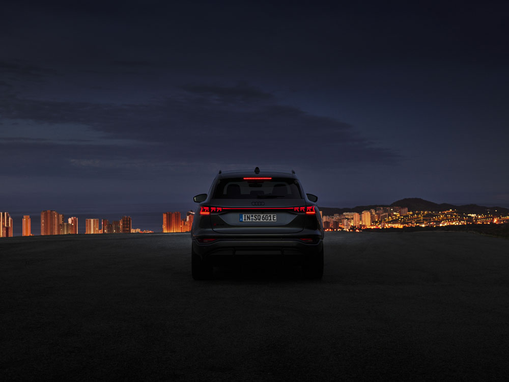 Audi Q6 e-tron: El primero de una prometedora gama de vehículos eléctricos 91 Motor16 2024 Audi SQ6 e tron 43 Motor16