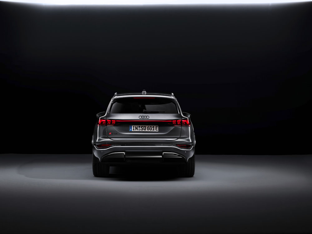 Audi Q6 e-tron: El primero de una prometedora gama de vehículos eléctricos 78 Motor16 2024 Audi SQ6 e tron 9 Motor16