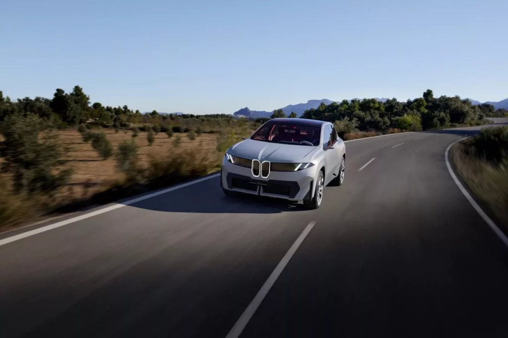 2024 BMW Vision Neue Klasse X Concept 19 Motor16