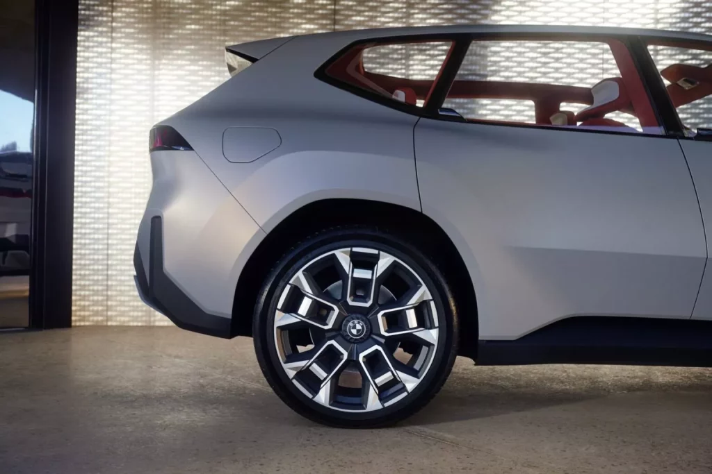 2024 BMW Vision Neue Klasse X Concept 6 Motor16
