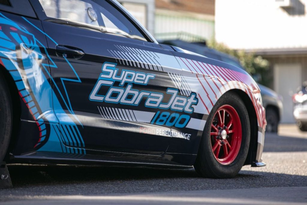 El Ford Mustang Super Cobra Jet 1800 se apunta otro impresionante récord 7 Motor16 2024 Ford Mustang Super Cobra Jet 1800 4 Motor16