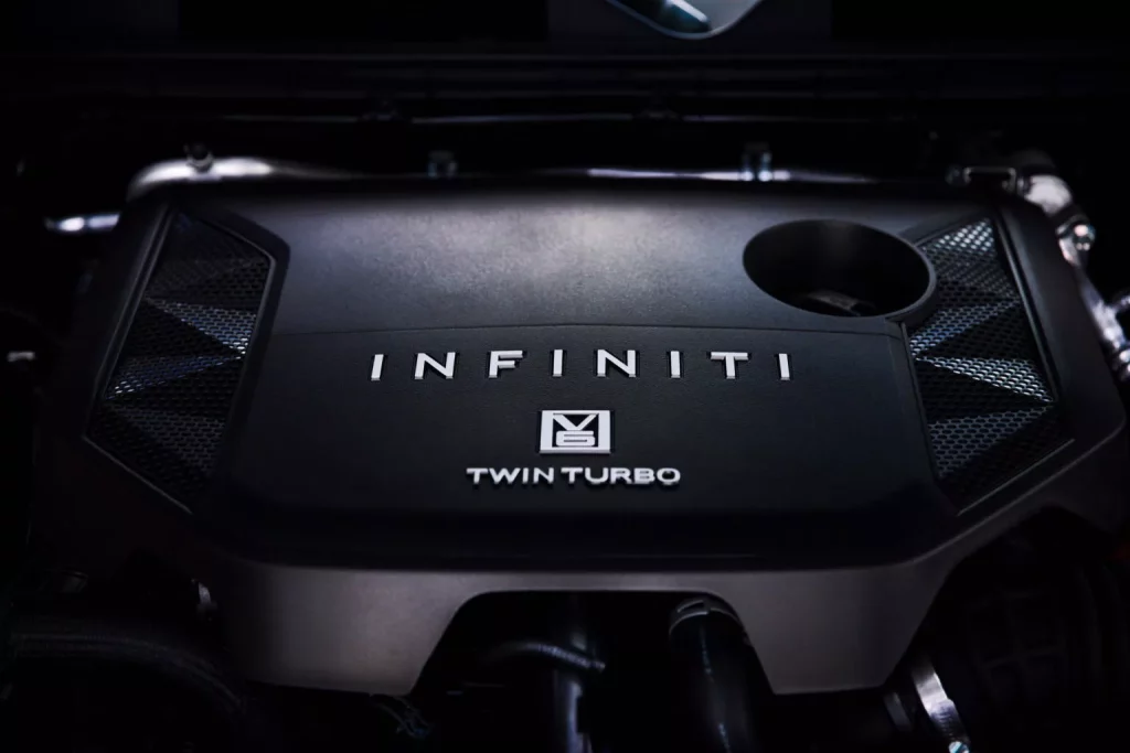2024 Infiniti QX80 Teaser. Imagen motor.