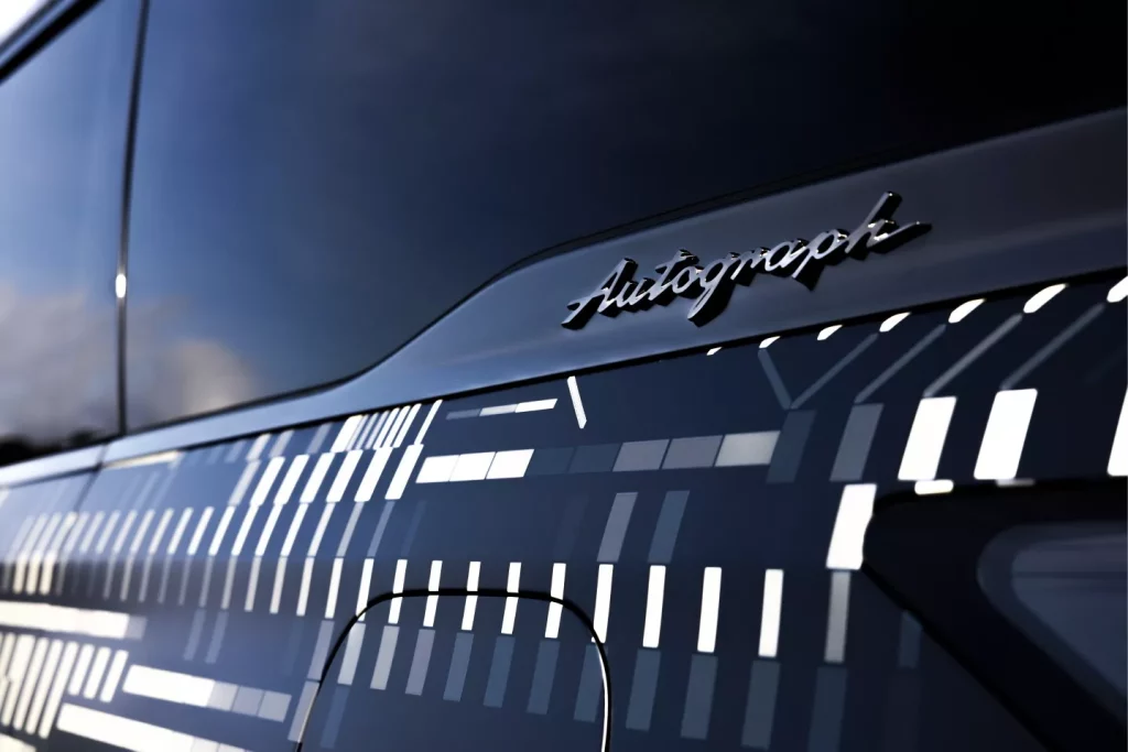 2024 Infiniti QX80 Teaser 4 Motor16