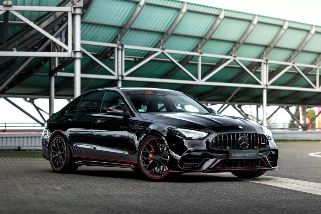 Los 4 cilindros del Mercedes-AMG C 63 S E Performance no son problema para Manhart 5 Motor16 2024 MANHART CRE700 Mercedes AMG C63 S E Performance 1 Motor16