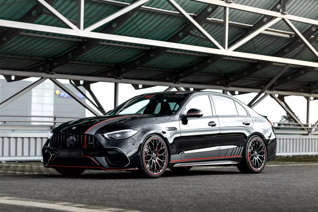 Los 4 cilindros del Mercedes-AMG C 63 S E Performance no son problema para Manhart 10 Motor16 2024 MANHART CRE700 Mercedes AMG C63 S E Performance 7 Motor16