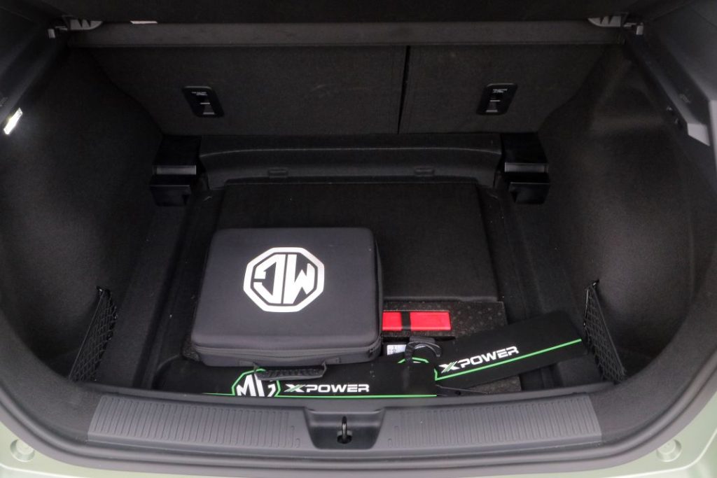 MG4 XPower: Probamos un deportivo compacto eléctrico a precio de 'low cost' 16 Motor16 2024 MG4 XPower Prueba 11 Motor16