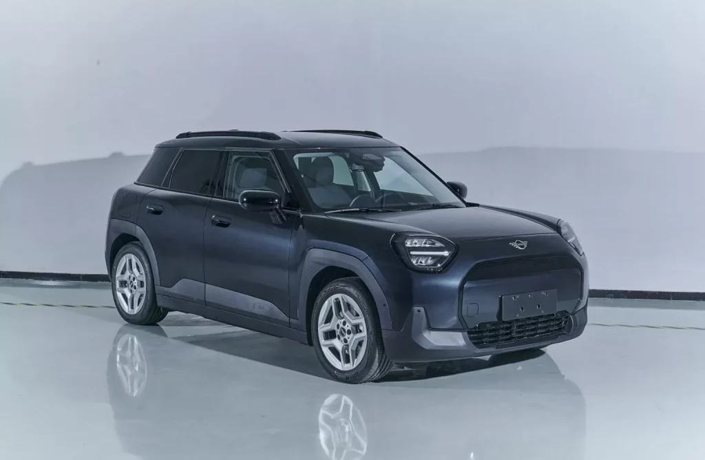 Hola: Soy el nuevo Mini Aceman y me he escapado de China 5 Motor16 2024 MINI Aceman China 2 Motor16