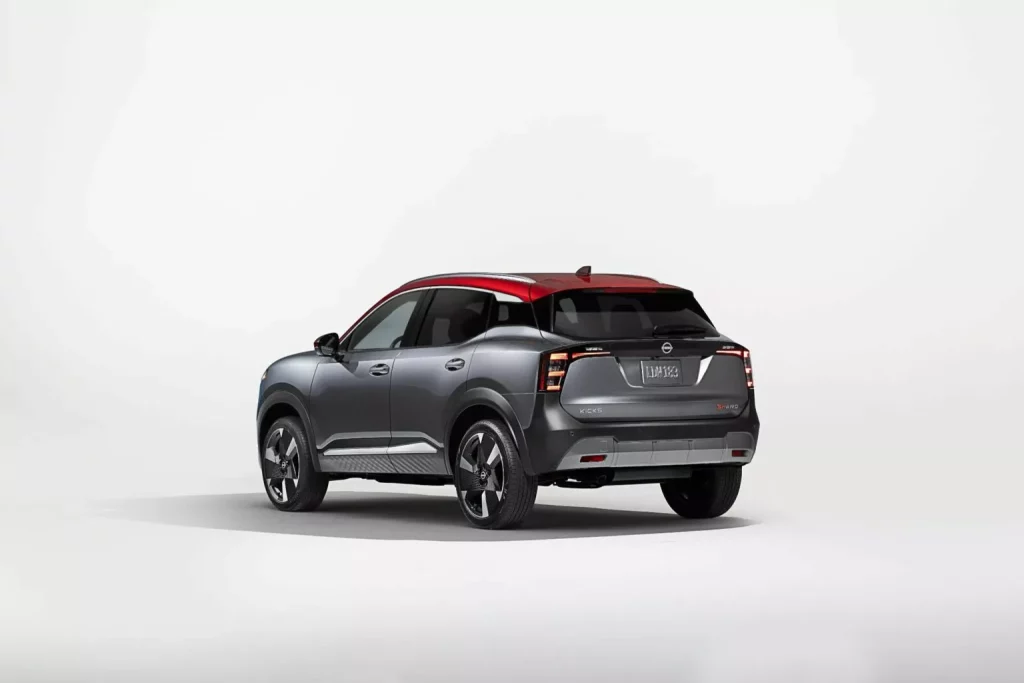 2024 Nissan Kicks. Imagen trasera.