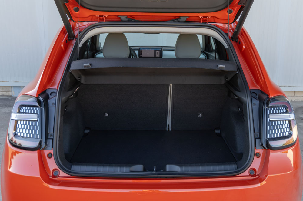 Fiat 600e La Prima: Probamos un SUV a la moda y por partida doble 26 Motor16 2024 Prueba Fiat 600e La Prima 17 Motor16