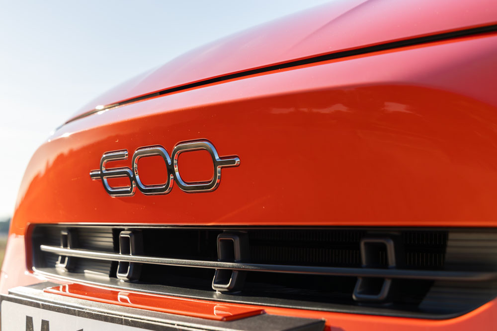 Fiat 600e La Prima: Probamos un SUV a la moda y por partida doble 15 Motor16 2024 Prueba Fiat 600e La Prima 3 Motor16