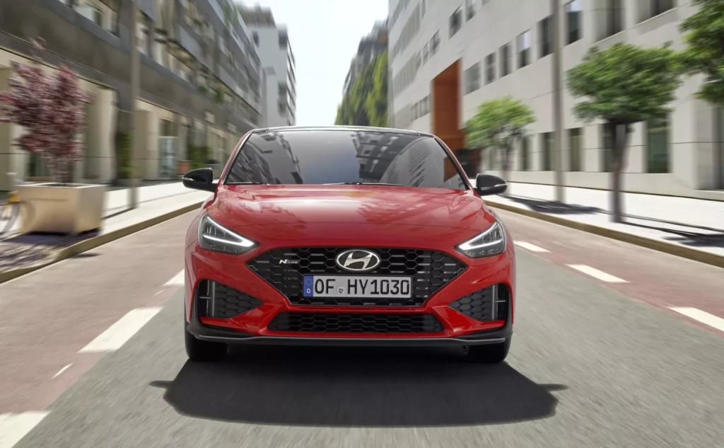 2024 hyundai i30 fastback n line 1 Motor16