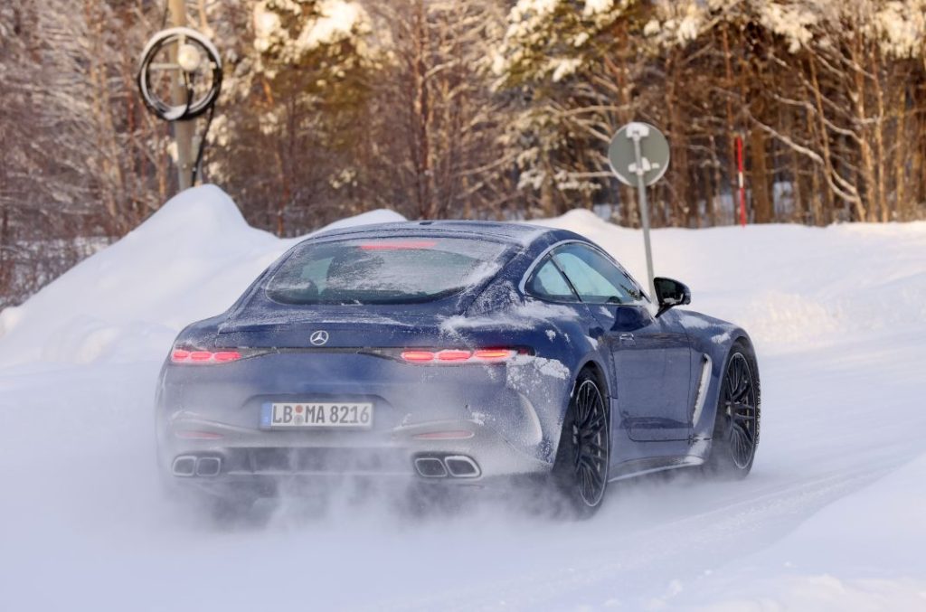 AMG GT 63 RWD 12 Motor16