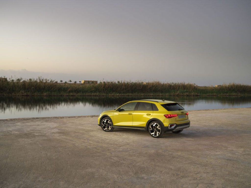 El Audi A3 allstreet, un compacto que se lanza a la aventura 4 Motor16 AUDI A3 ALLSTREET 21 Motor16