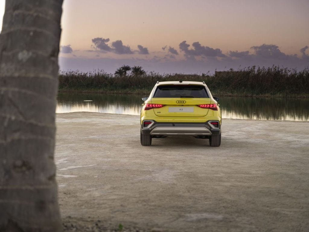 El Audi A3 allstreet, un compacto que se lanza a la aventura 8 Motor16 AUDI A3 ALLSTREET 4 Motor16