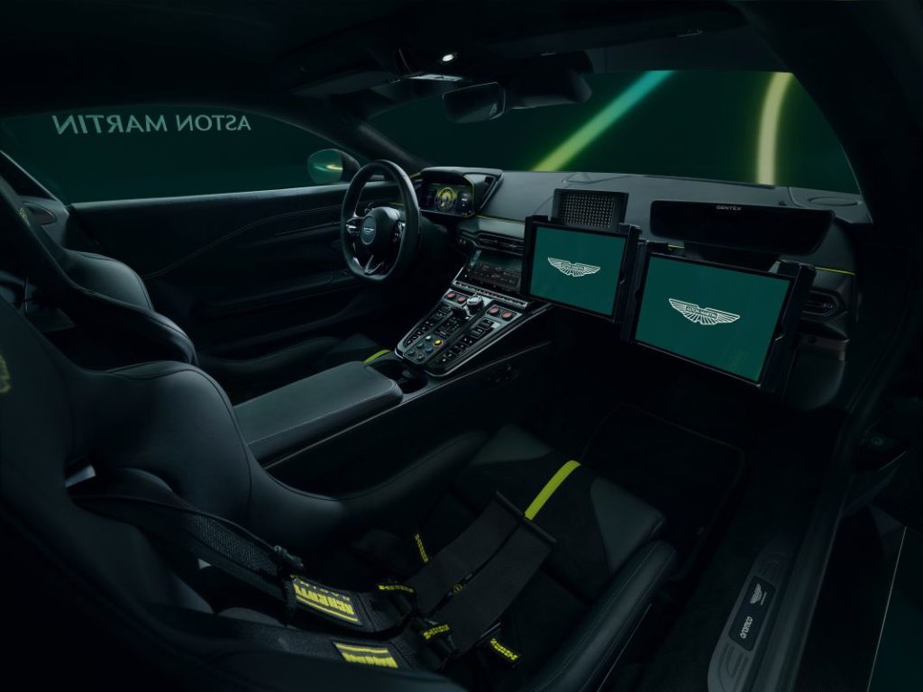 El Aston Martin Vantage reemplaza al DBX707 como safety car en la Fórmula 1 3 Motor16 Aston Martin Vantage Official Safety Car Formula 1 9 Motor16
