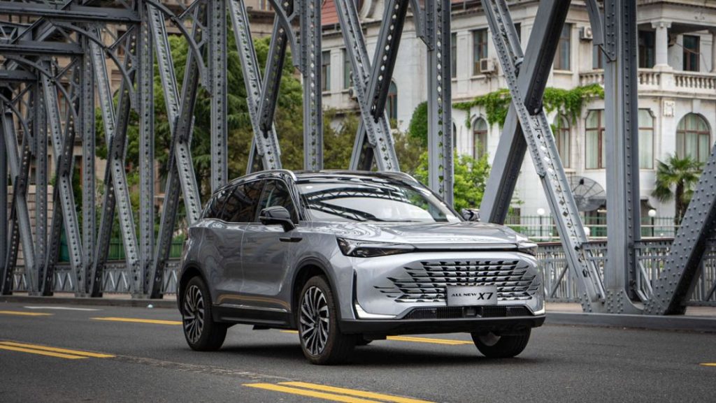 BAIC, la nueva marca china que llega a España de la mano de Grupo Invicta 3 Motor16 BAIC X7 1 Motor16