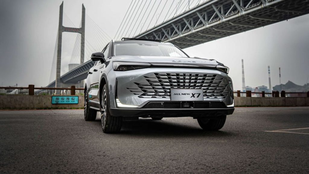 BAIC, la nueva marca china que llega a España de la mano de Grupo Invicta 7 Motor16 BAIC X7 2 Motor16