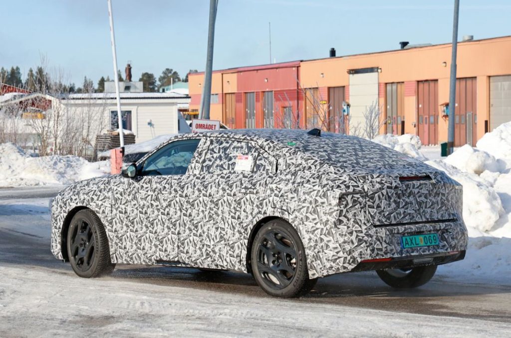 DS8, el futuro buque insignia empieza a rodar 21 Motor16 DS8 Crossback 19 Motor16