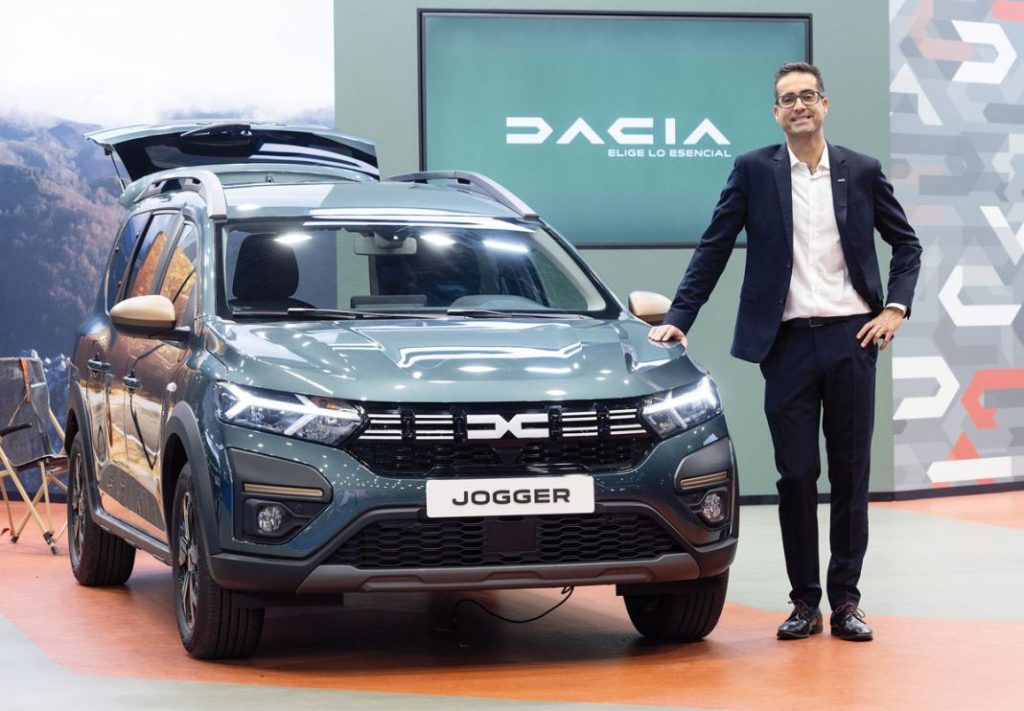 Francisco Hidalgo, director general de Dacia Iberia: «El secreto de Dacia es saber leer y entender lo que busca la gente» 2 Motor16 FRANCISCO HIDALGO DACIA 2 1 Motor16