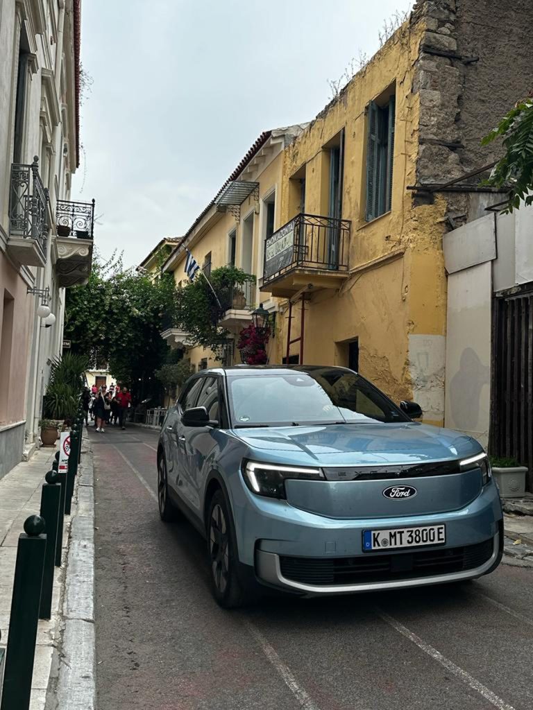 Ford y Lexie Alford (@LexieLimitless) demuestran que el coche eléctrico no tiene límites 15 Motor16 Ford Explorer Lexie Alford record1 Athens Motor16
