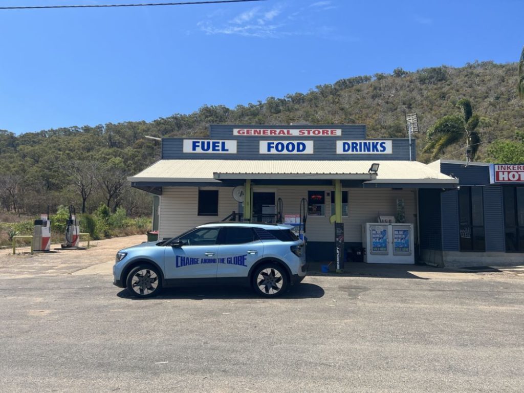 Ford Explorer Lexie Alford record1 Australia Motor16