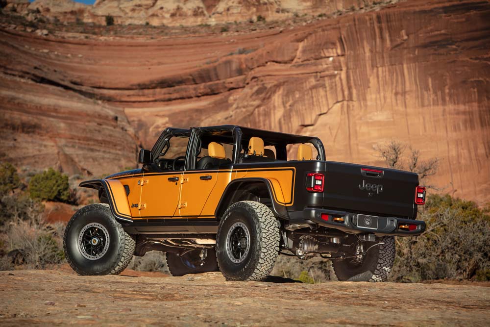 Jeep presenta sus nuevos 'juguetes' en el Easter Jeep Safari 2024 46 Motor16 Jeep® Gladiator Rubicon High Top Concept 8 1 Motor16