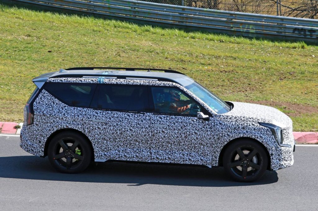 El Kia EV9 GT se pone a tono en Nürburgring 7 Motor16 Kia EV9 GT Ring 5 Motor16