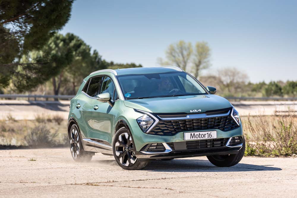 Kia Sportage PHEV 10 7 Motor16