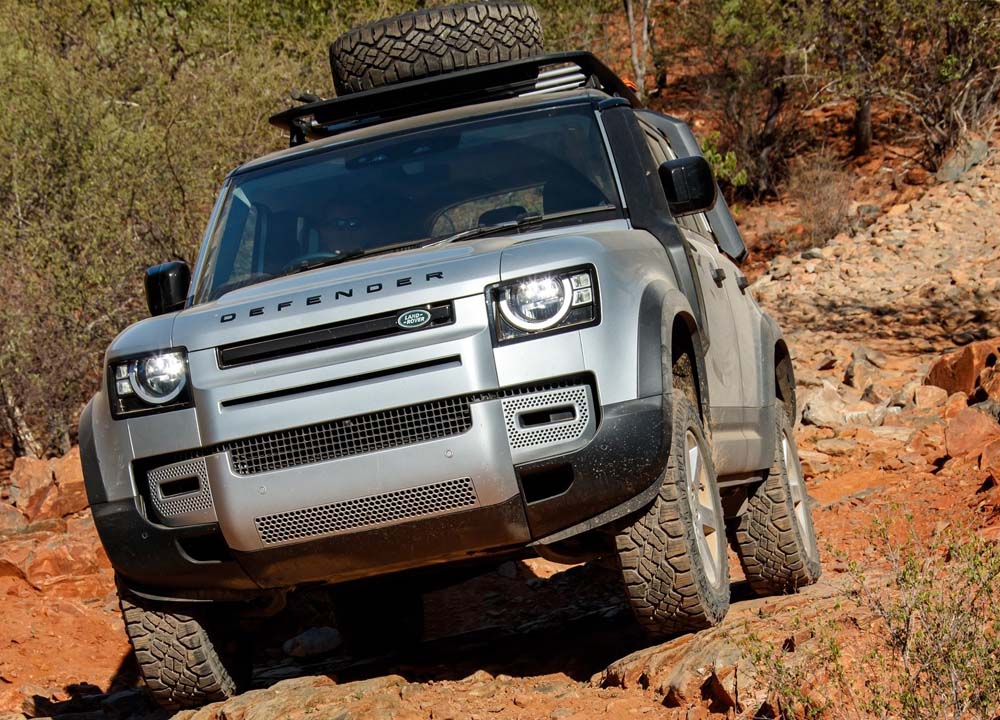 Nuevo Toyota Land Cruiser. Estos son los grandes rivales que se encontrará 46 Motor16 Land Rover Defender