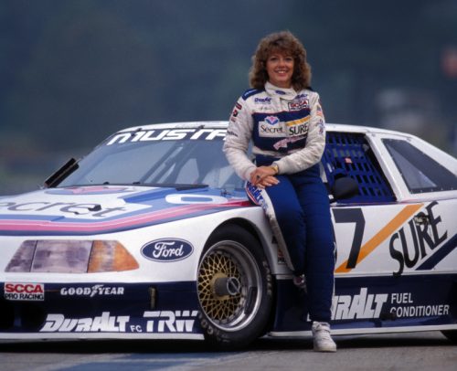 Día de la Mujer: la lista de mejores pilotos de la historia 25 Motor16 Lyn St. James Motor16