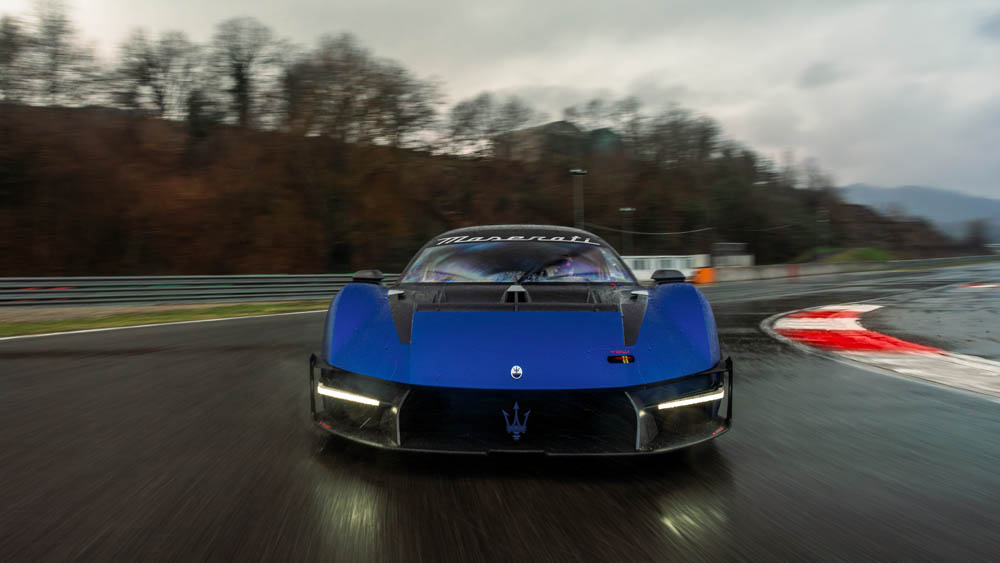 Maserati MCXtrema, puesta a punto final para este 'monstruo' de 730 CV 4 Motor16 Maserati MCXtrema