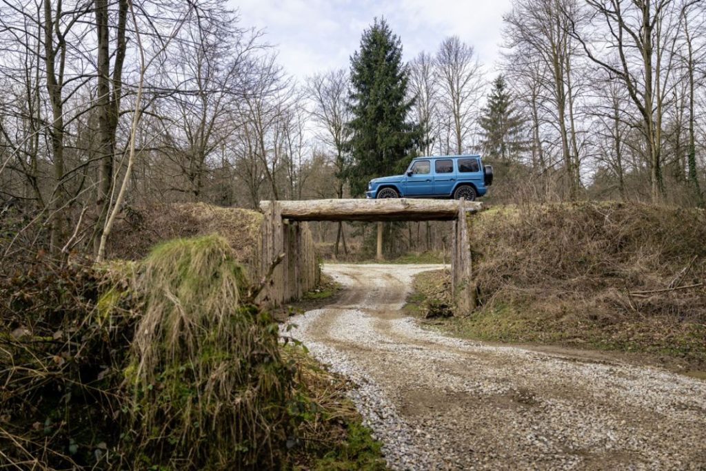 MERCEDES CLASE G 31 Motor16