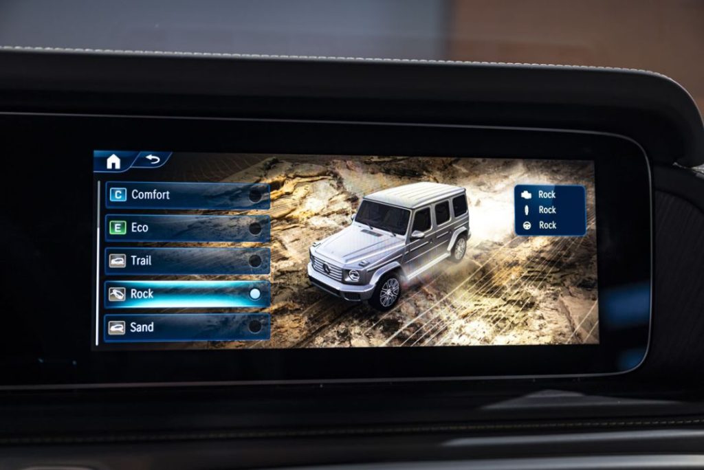 Manufaktur, el programa que hace hiperexclusivo al nuevo Mercedes Clase G 3 Motor16 MERCEDES CLASE G MANUFAKTUR 29 Motor16