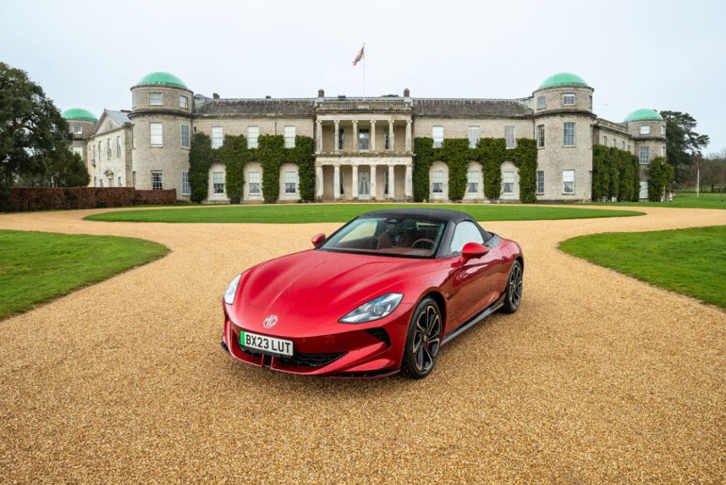 MG celebrará su centenario a lo grande en el Goodwood Festival of Speed 9 Motor16 MG CYBERSTER EN GOODWOOD 7 Motor16