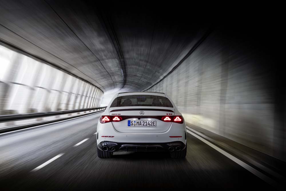 Mercedes AG E 53 Hybrid 4Matic 24 Motor16