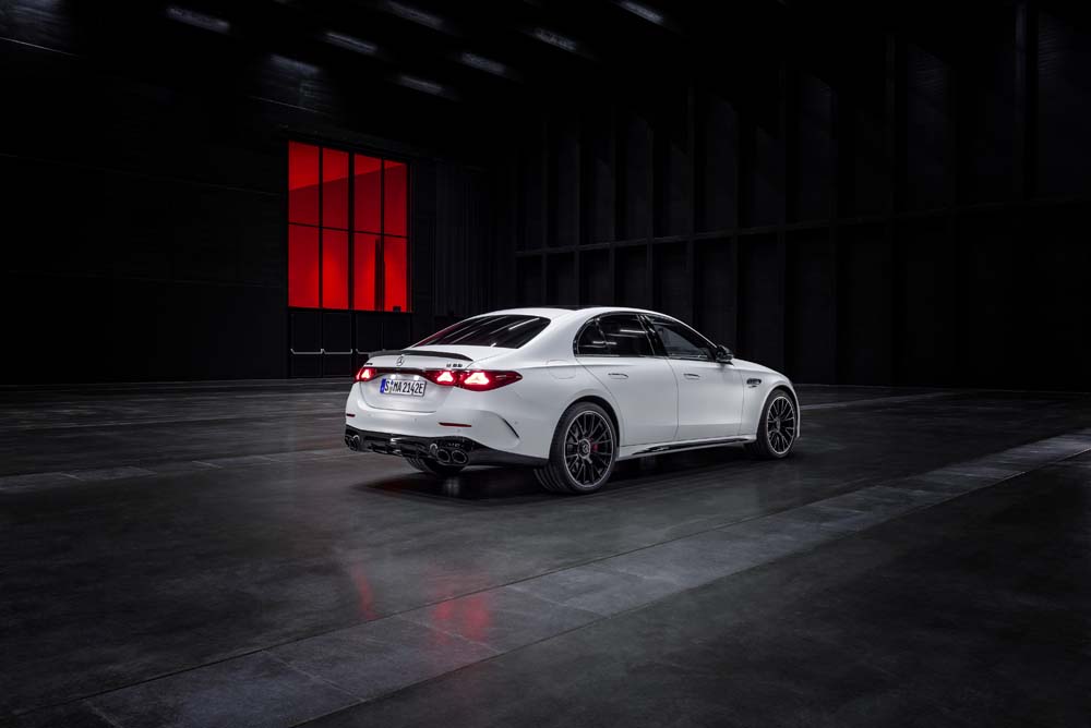 Mercedes AG E 53 Hybrid 4Matic 31 Motor16