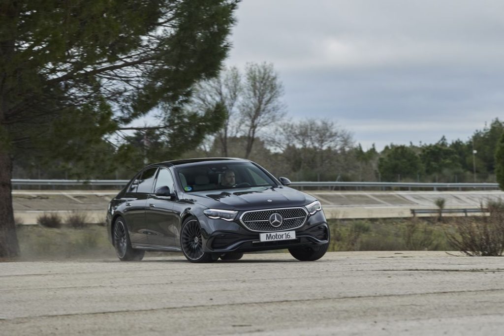 Prueba del Mercedes E 220 d: Dame más kilómetros, por favor 12 Motor16 Mercedes E 220 d Berlina 2024 20 Motor16