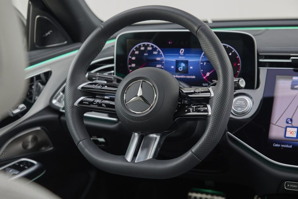 Prueba del Mercedes E 220 d: Dame más kilómetros, por favor 21 Motor16 Mercedes E 220 d Berlina 2024 4 Motor16