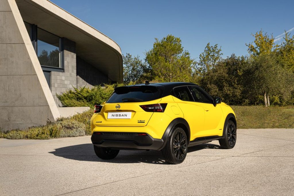 Nissan juke icon hybrid 2024 amarillo 16 Motor16