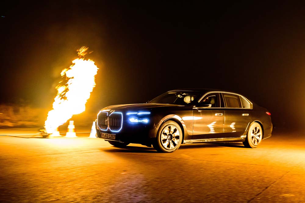 El curso especial de BMW que te convertirá en Bond, James Bond 20 Motor16 P90543779 highRes Motor16
