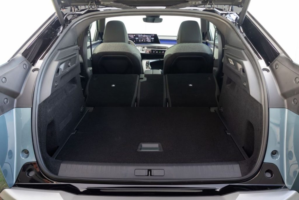 Las 10 claves con las que el Peugeot E-3008 quiere triunfar 10 Motor16 PEUGEOT E3008TESTDRIVE 2402TC074 Motor16