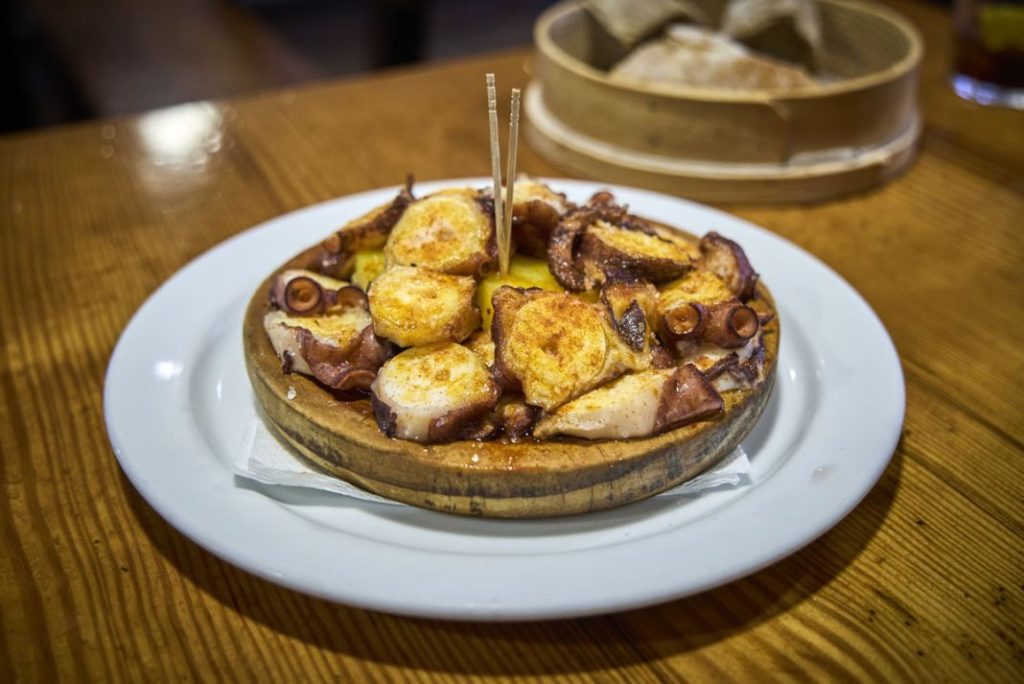 Sabores escondidos de España con Polestar: Santiago de Compostela. El camino a las raíces de la cocina 16 Motor16 Polestar Santiago PRODUCTOS GALLEGOS 2 Motor16