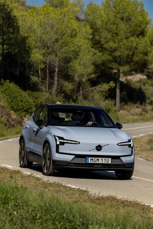 Probamos el Volvo EX30, un eléctrico para romper moldes 6 Motor16 VOLVO EX30 2 Motor16