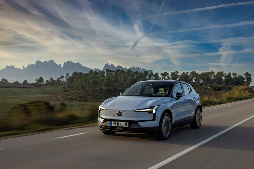 Los 10 coches y las 10 marcas chinas más vendidas en Europa 2 Motor16 VOLVO EX30 27 Motor16