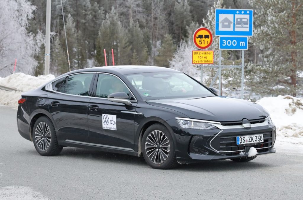 El Volkswagen Jetta 2025 crece para hace olvidar al Passat berlina 8 Motor16 VW Jetta 6 Motor16